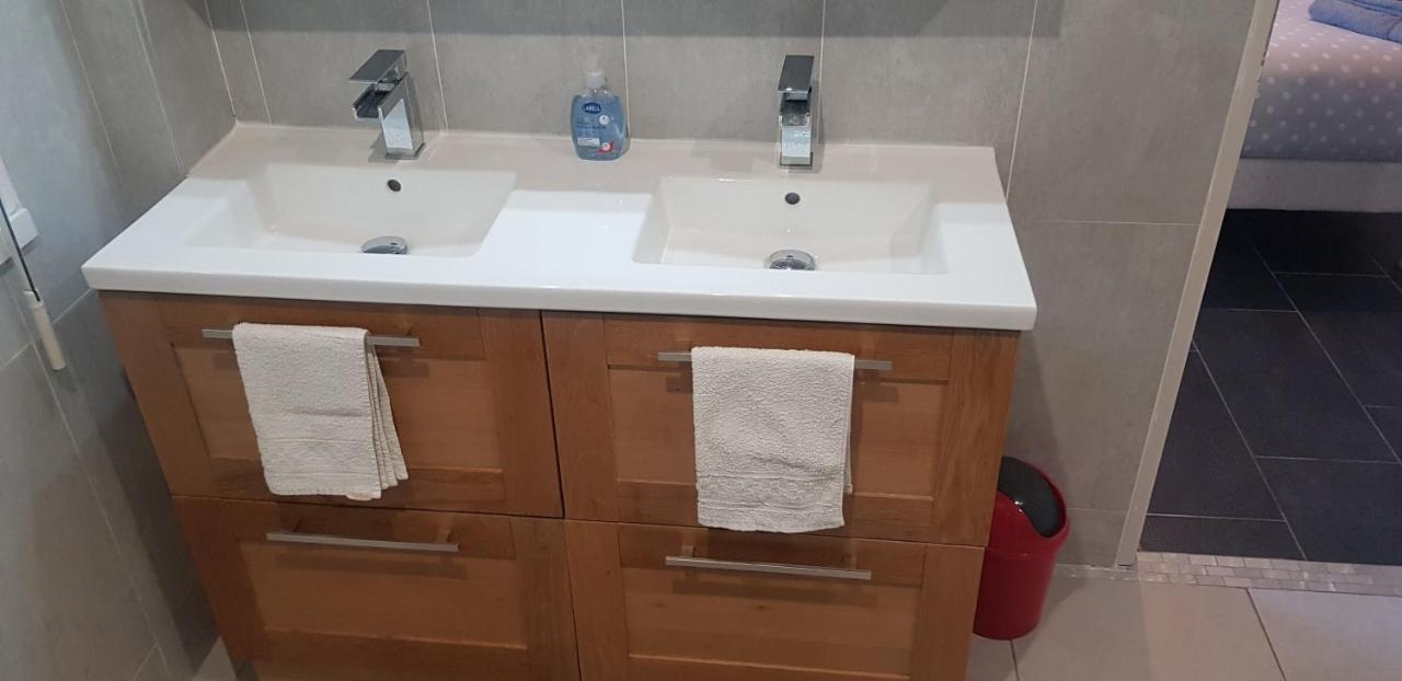 Chambre Le Mans Avec Salle De Bain Privee 外观 照片